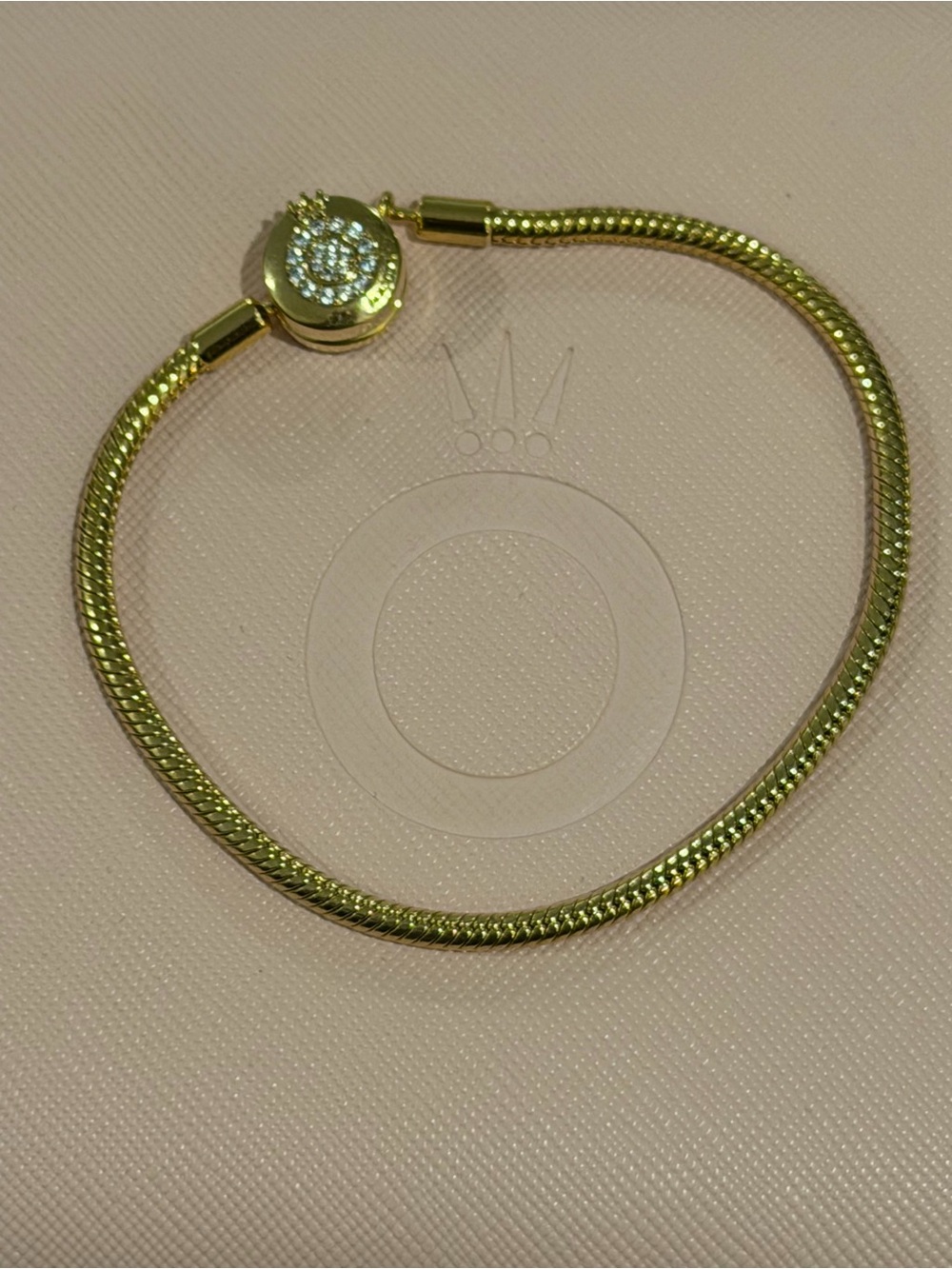Authentic Pandora crown clasp bracelet. 14k gold plated